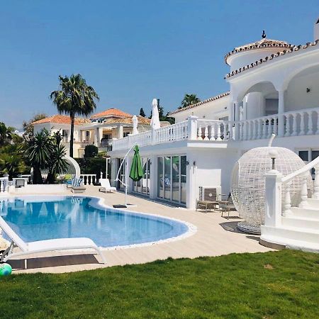 R02 Luxury Apartment In Villa With Pool And Garden ماربيا المظهر الخارجي الصورة