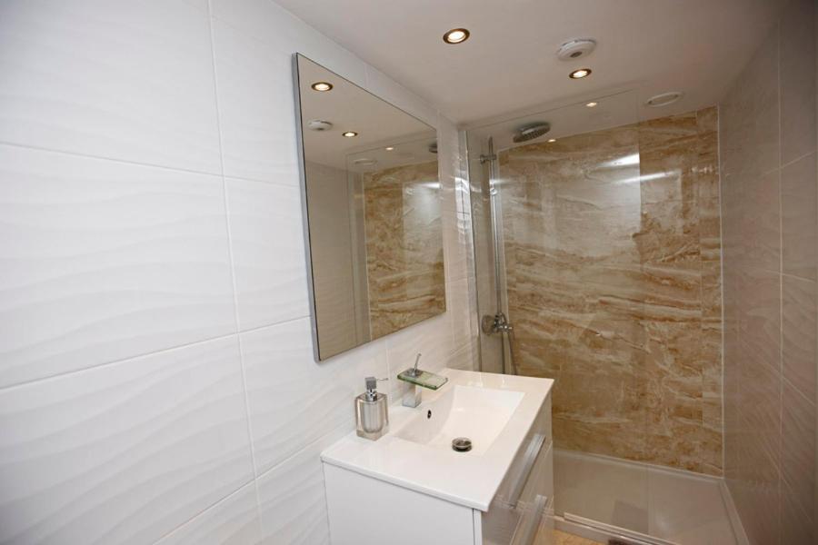 R02 Luxury Apartment In Villa With Pool And Garden ماربيا المظهر الخارجي الصورة